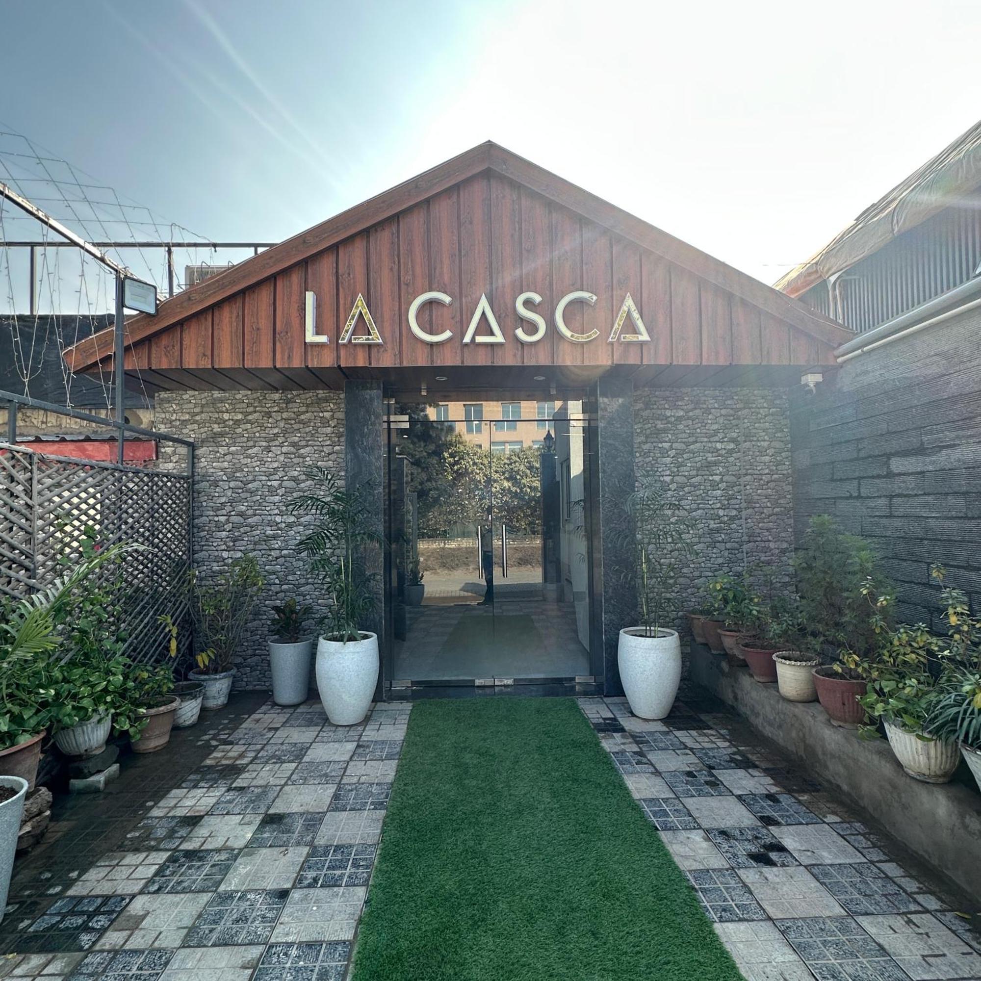 Hotel La Casca Experience Zirakpur Exterior foto