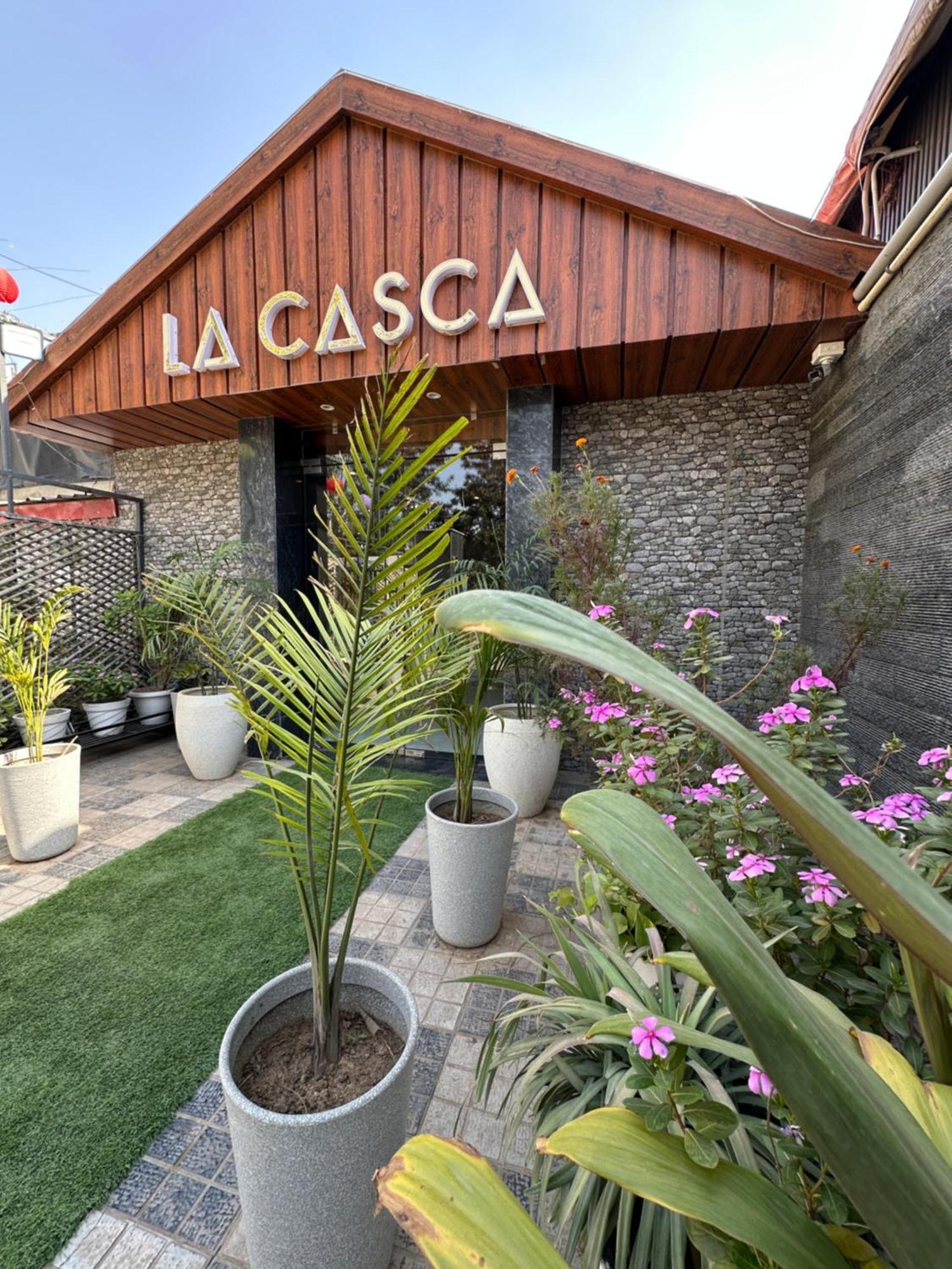 Hotel La Casca Experience Zirakpur Exterior foto